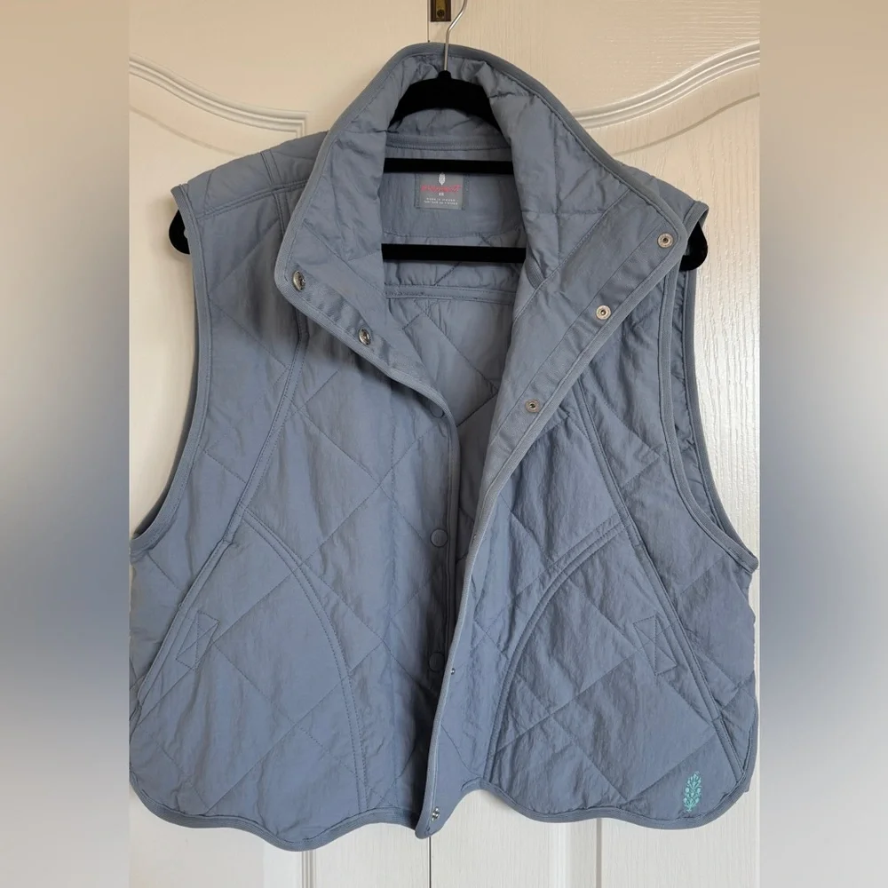Free people Quinn Quilted Puffer Vest xs NWOT - Picture 5 of 6